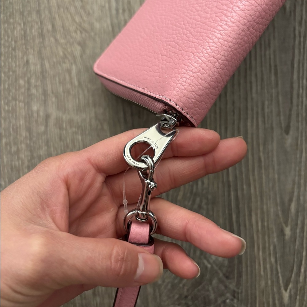 NWOT Coach Pink Long Zip Around Leather Wallet Ice Cream Sundae Print - Picture 7 of 10